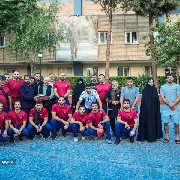 3 عضو تهرانی تیم ملی کشتی آزاد روانه ناگویا شدند؛ پیش به سوی افتخاری دیگر +عکس